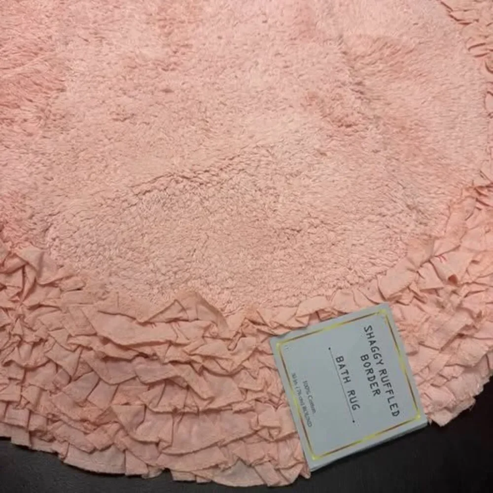 100% Cotton Pink Shaggy Ruffled Border Bath Rug 30” Round NEW